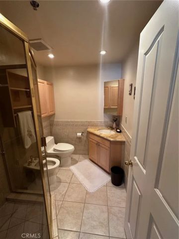 2706 Honolulu Avenue 111, Montrose, CA 91020