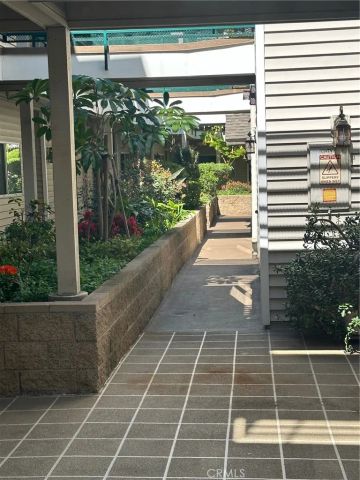 2706 Honolulu Avenue 111, Montrose, CA 91020