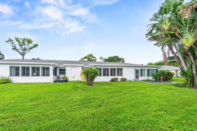 5074 Privet Place B, Delray Beach, FL 33484