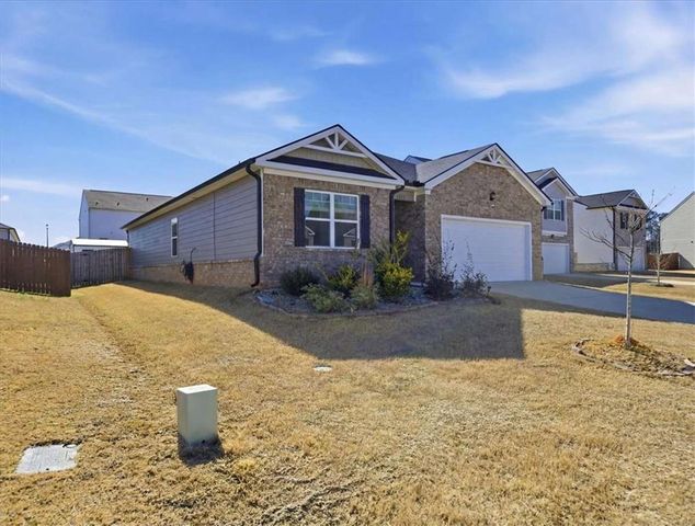 725 Whitman Lane, Stockbridge, GA 30281