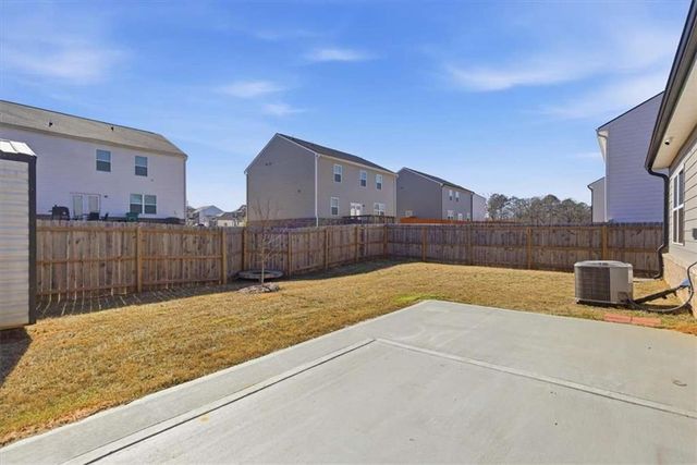 725 Whitman Lane, Stockbridge, GA 30281