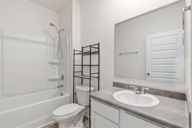 725 Whitman Lane, Stockbridge, GA 30281