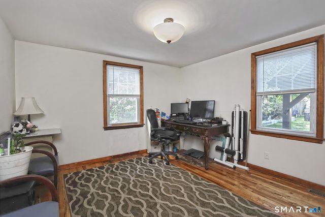 10 Glenmoor Drive, East Haven, CT 06512