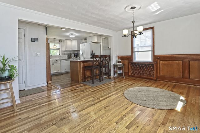 10 Glenmoor Drive, East Haven, CT 06512