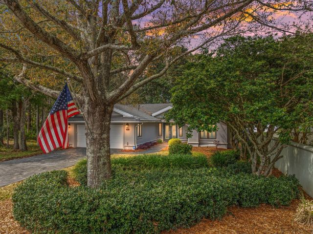 8836 Saint Andrews Drive, Sandestin, FL 32550