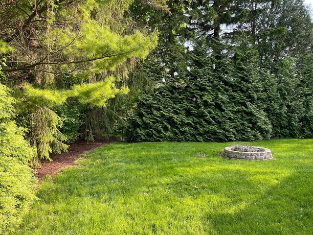 1070 Wilson DRIVE, Brookfield, WI 53005