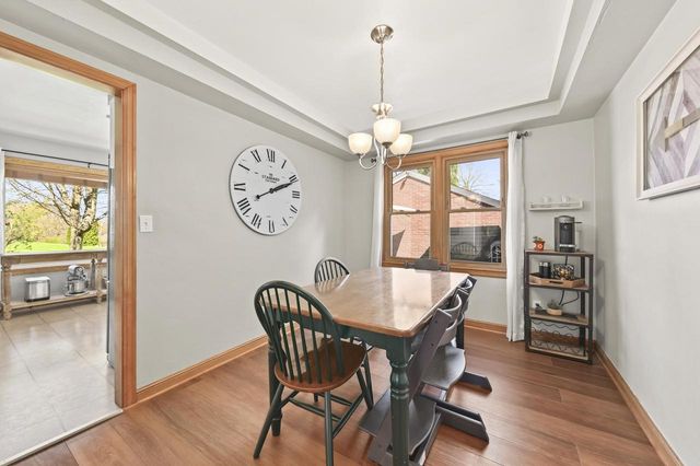 1070 Wilson DRIVE, Brookfield, WI 53005