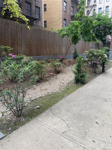 42-22 Ketcham Street D11, Elmhurst, NY 11373
