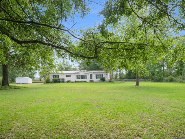33382 Duff Rd, Walker, LA 70785