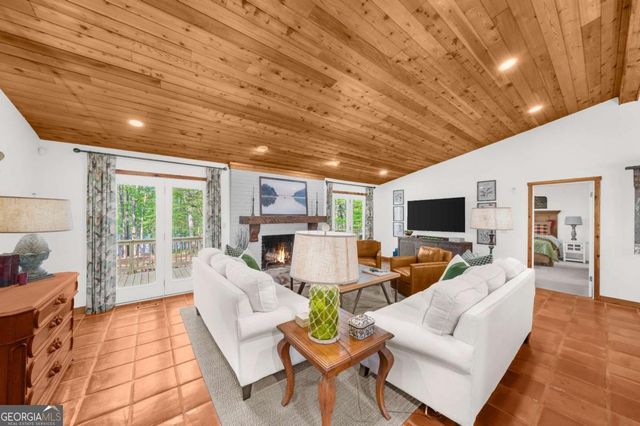 4130 F A A Road, Cumming, GA 30041