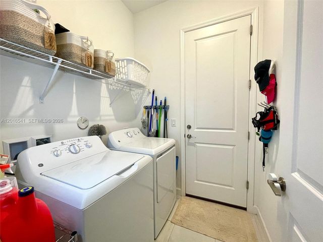1217 SE Crosswood Way, Port St. Lucie, Port St Lucie, FL 34984