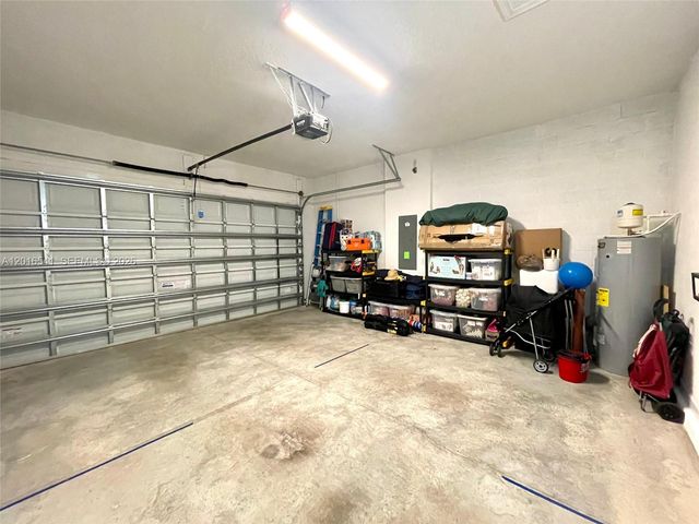 1217 SE Crosswood Way, Port St. Lucie, Port St Lucie, FL 34984