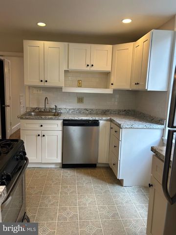 167 LAWNSIDE AVE, Collingswood, NJ 08108