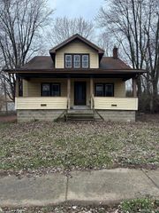 9195 N CANTON CENTER Road, Plymouth, MI 48170