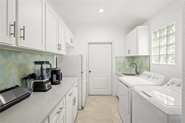 13914 Dasmarinas Dr, Corpus Christi, TX 78418