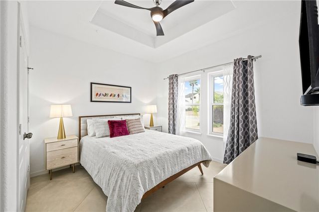 13914 Dasmarinas Dr, Corpus Christi, TX 78418