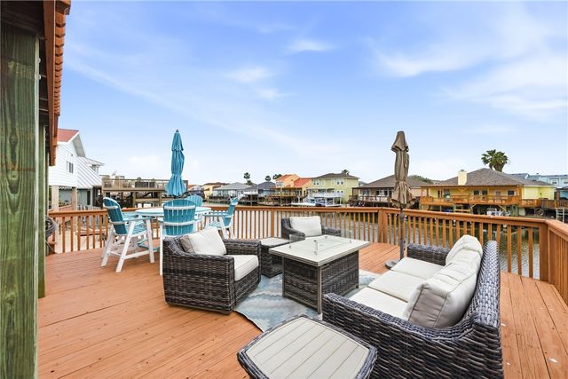 13914 Dasmarinas Dr, Corpus Christi, TX 78418