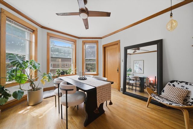 3531 N Oakley Avenue, Chicago, IL 60618