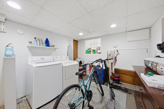 3531 N Oakley Avenue, Chicago, IL 60618