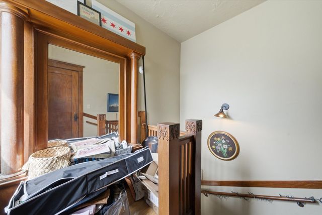 3531 N Oakley Avenue, Chicago, IL 60618