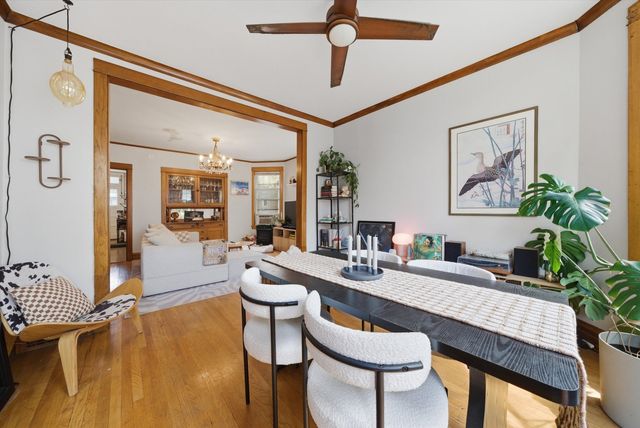 3531 N Oakley Avenue, Chicago, IL 60618