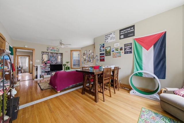 3531 N Oakley Avenue, Chicago, IL 60618