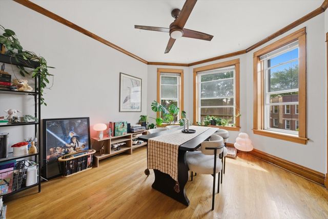 3531 N Oakley Avenue, Chicago, IL 60618
