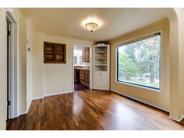 3398 OLIVE St, Eugene, OR 97405