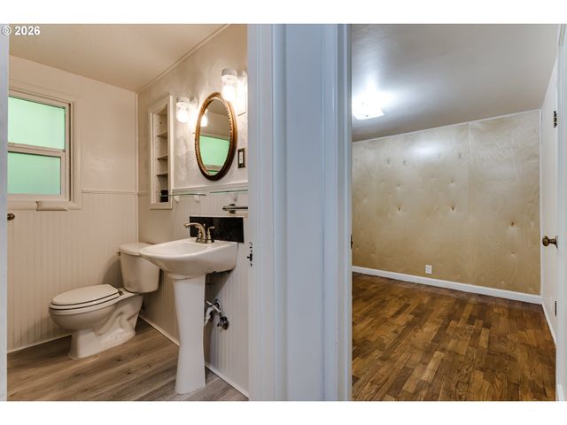 3398 OLIVE St, Eugene, OR 97405