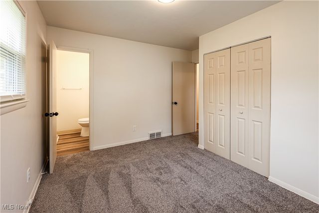 1095 Leslie Lane, Girard, OH 44420