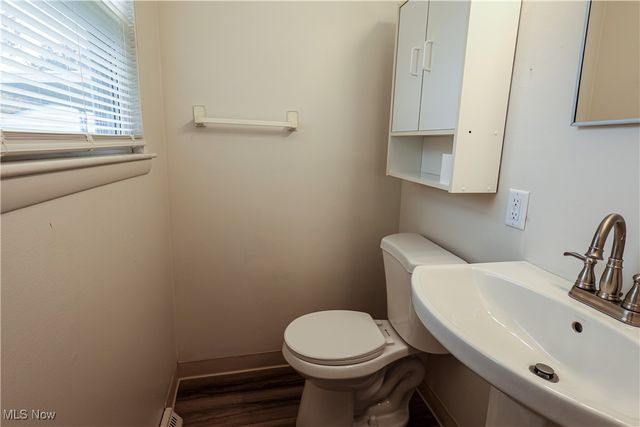 1095 Leslie Lane, Girard, OH 44420