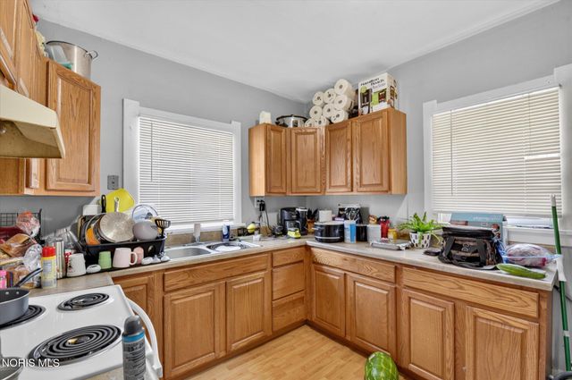 1758 Loxley Road, Toledo, OH 43613
