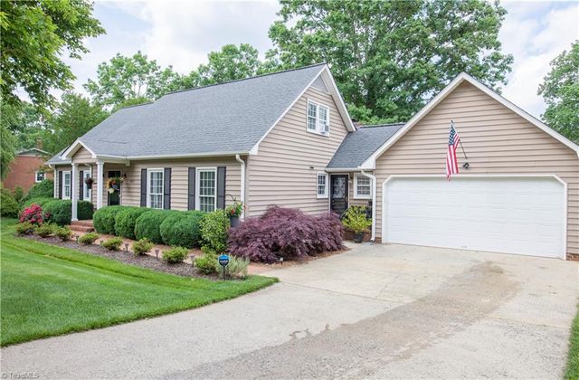 5015 Edinborough Road, Greensboro, NC 27406