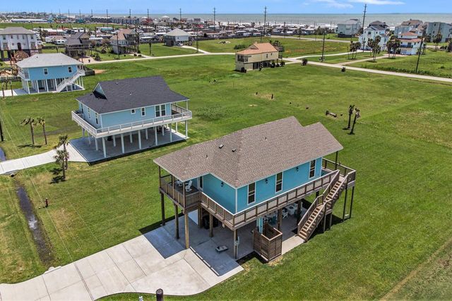 18315 Warrior Road, Galveston, TX 77554
