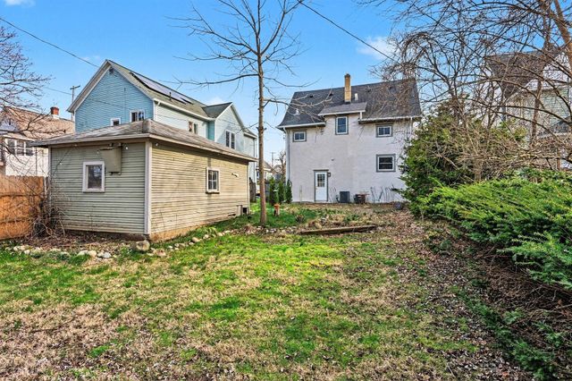 1113 Egleston Avenue, Kalamazoo City, MI 49001