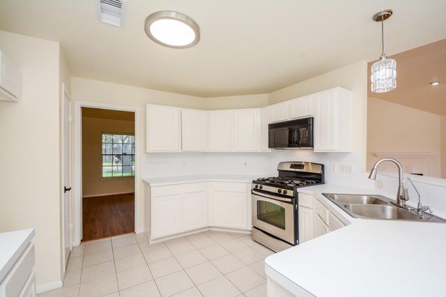 9502 Coast Bridge Street, Houston, TX 77075