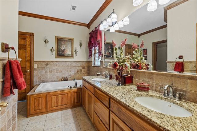 65311 HWY 59, Watts, OK 74964