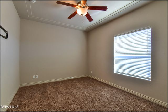 401 Ana Way B, El Paso, TX 79912