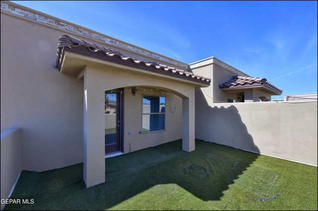 401 Ana Way B, El Paso, TX 79912