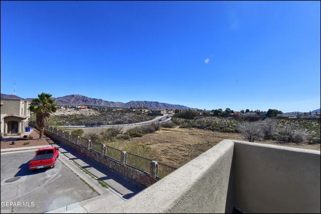 401 Ana Way B, El Paso, TX 79912