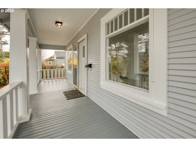 5819 N CONCORD Ave, Portland, OR 97217