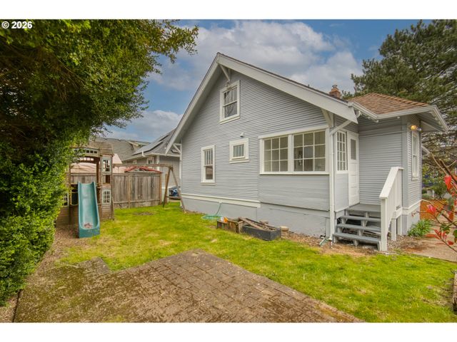 5819 N CONCORD Ave, Portland, OR 97217