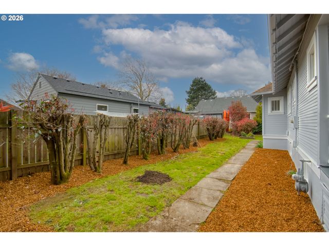 5819 N CONCORD Ave, Portland, OR 97217