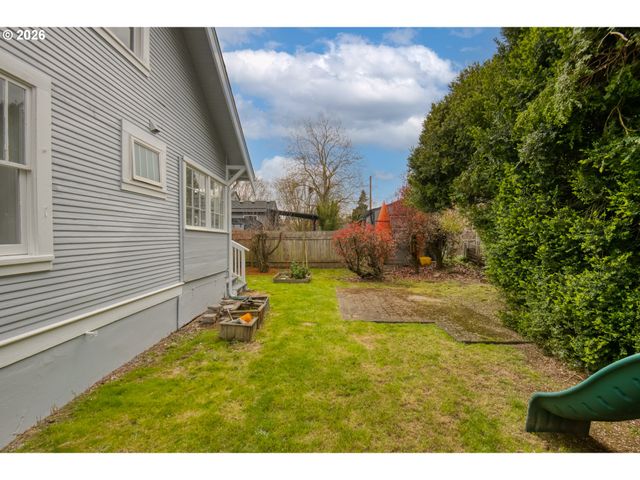 5819 N CONCORD Ave, Portland, OR 97217