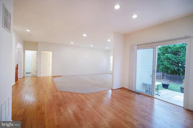 20203 HOPI DR, Ashburn, VA 20147