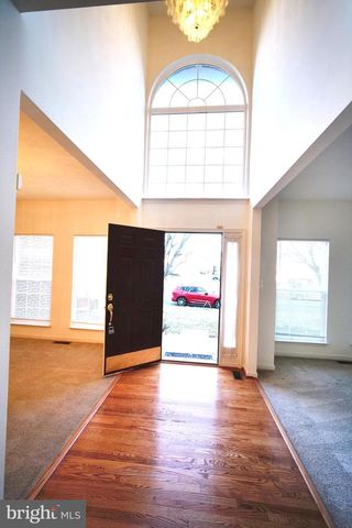 20203 HOPI DR, Ashburn, VA 20147