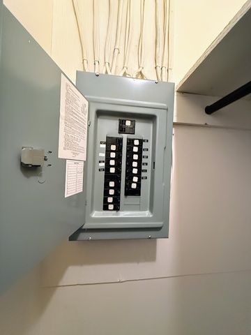 202 N Otter St, Mercer Boro, PA 16137