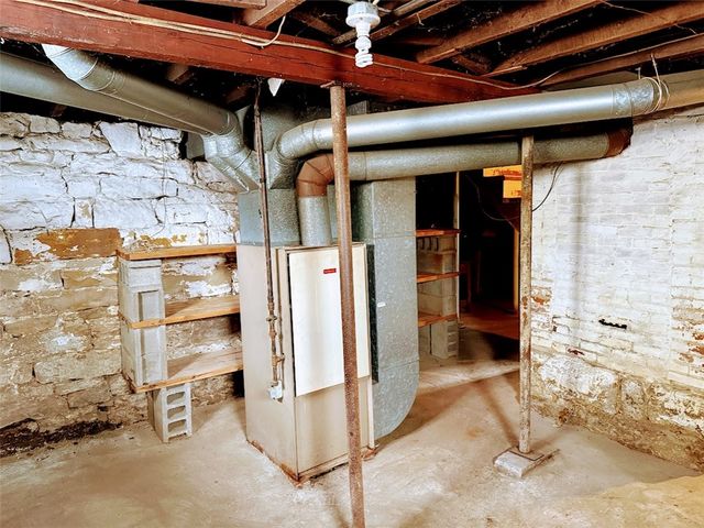 202 N Otter St, Mercer Boro, PA 16137