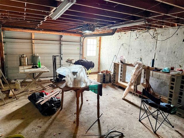 202 N Otter St, Mercer Boro, PA 16137