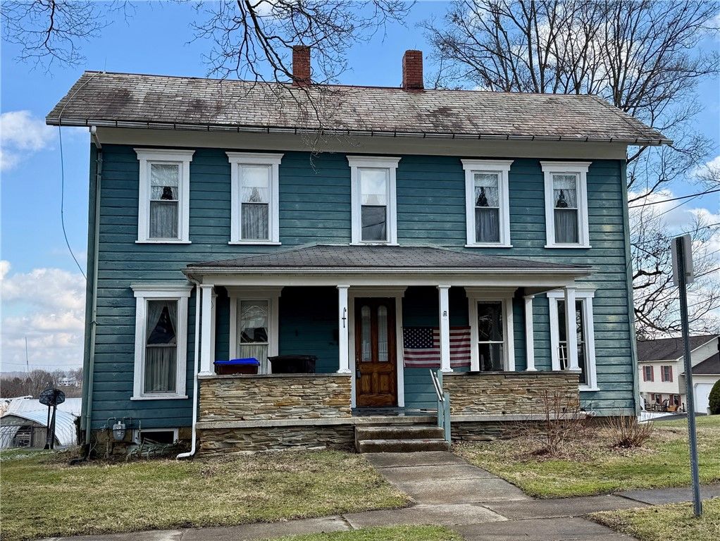 202 N Otter St, Mercer Boro, PA 16137